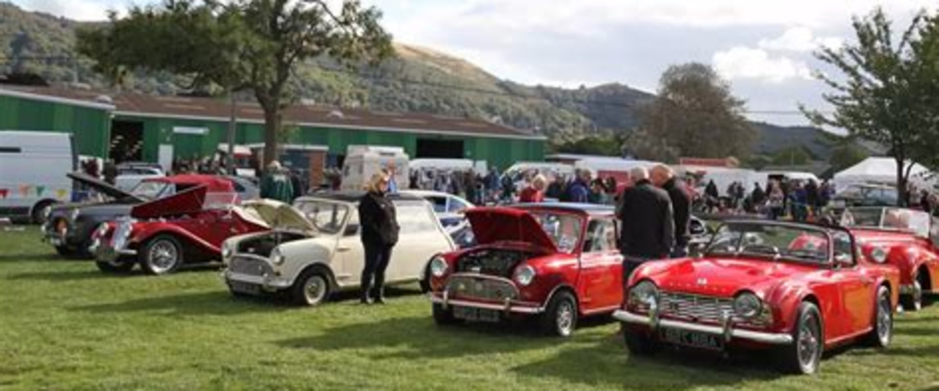 Understanding Admission Fees at Classic Car Shows