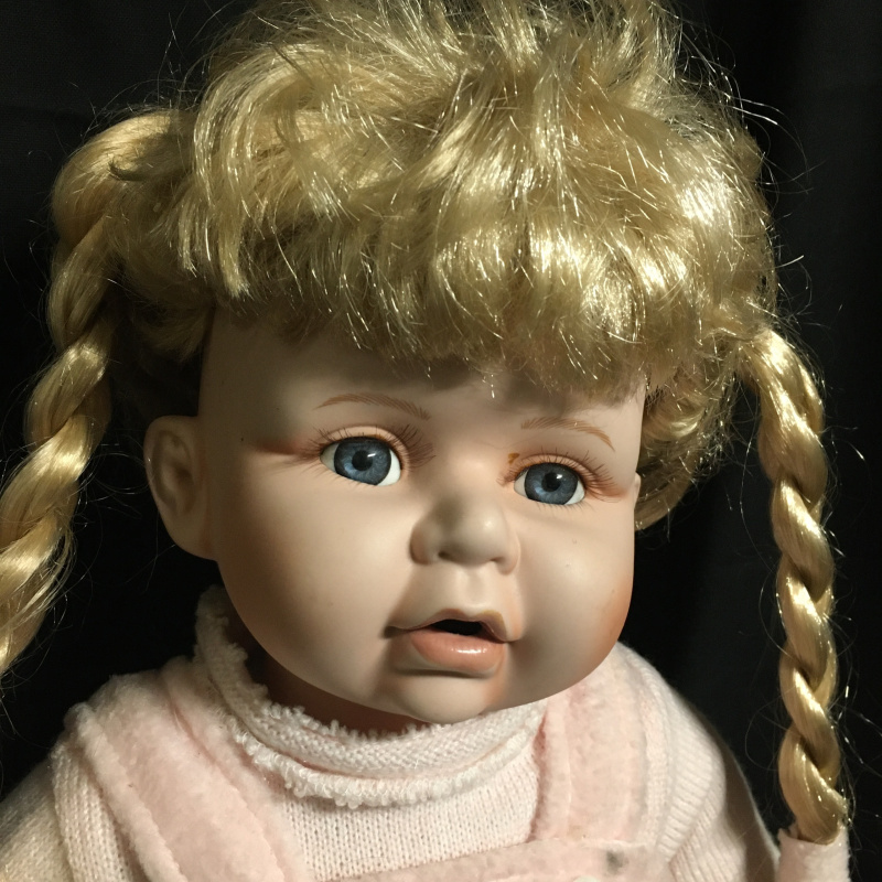 Goldenvale Doll 1-2000
